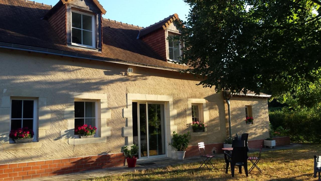 Bazouges-sur-le-Loir Chambre D'Hote En Vallee Du Loir - Elevage Des Rosiers المظهر الخارجي الصورة